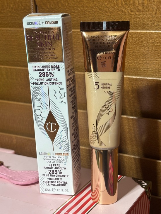 Charlotte Tilbury Other - Charlotte Tilbury Beautiful Skin Foundation
